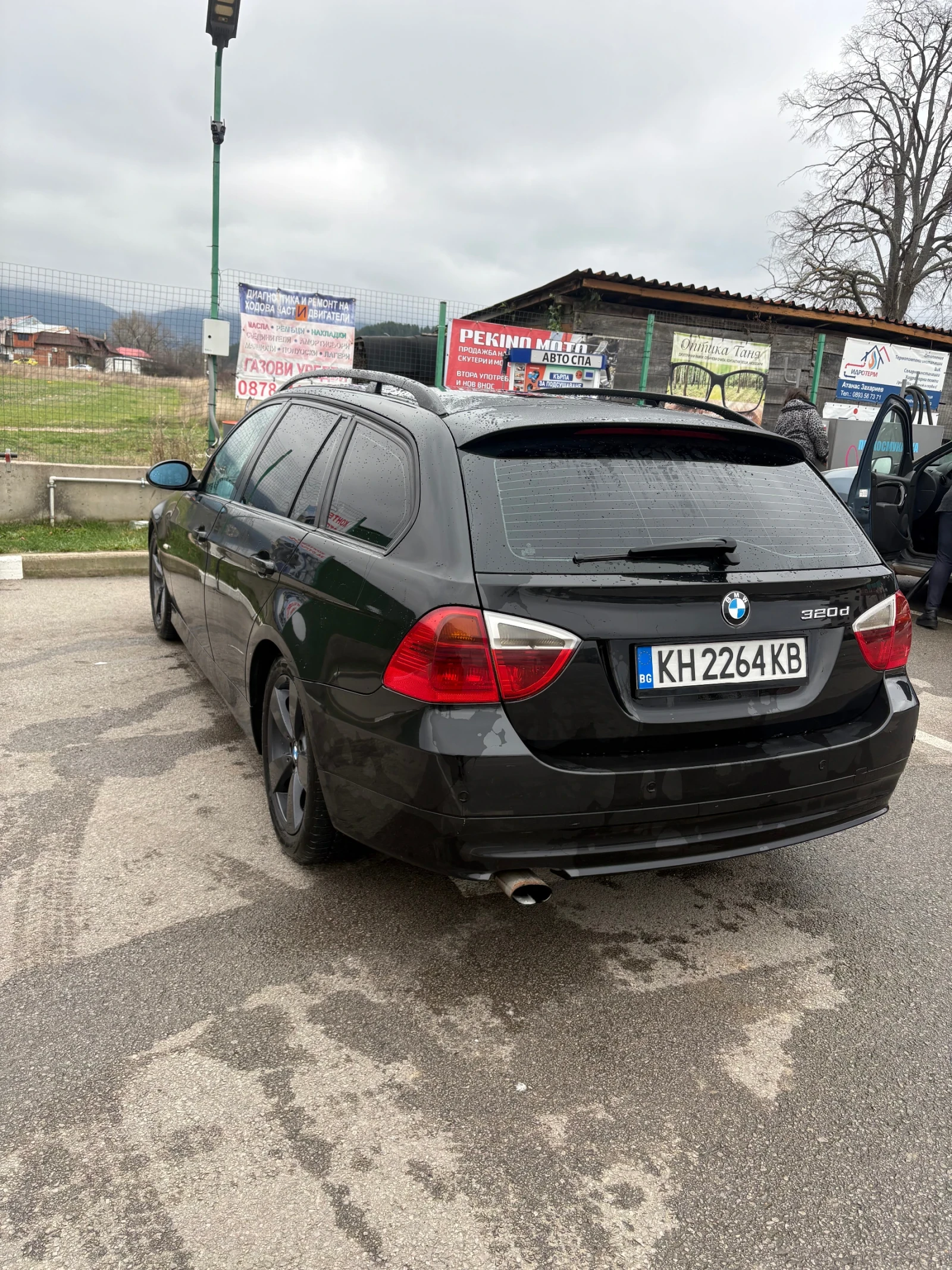 BMW 320 Кожено рекаро CarPlay  - изображение 3