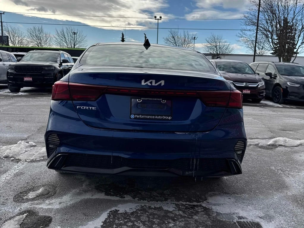 Kia Forte * IVT * CARFAX * ���� �� �� | Mobile.bg � ����������� 5