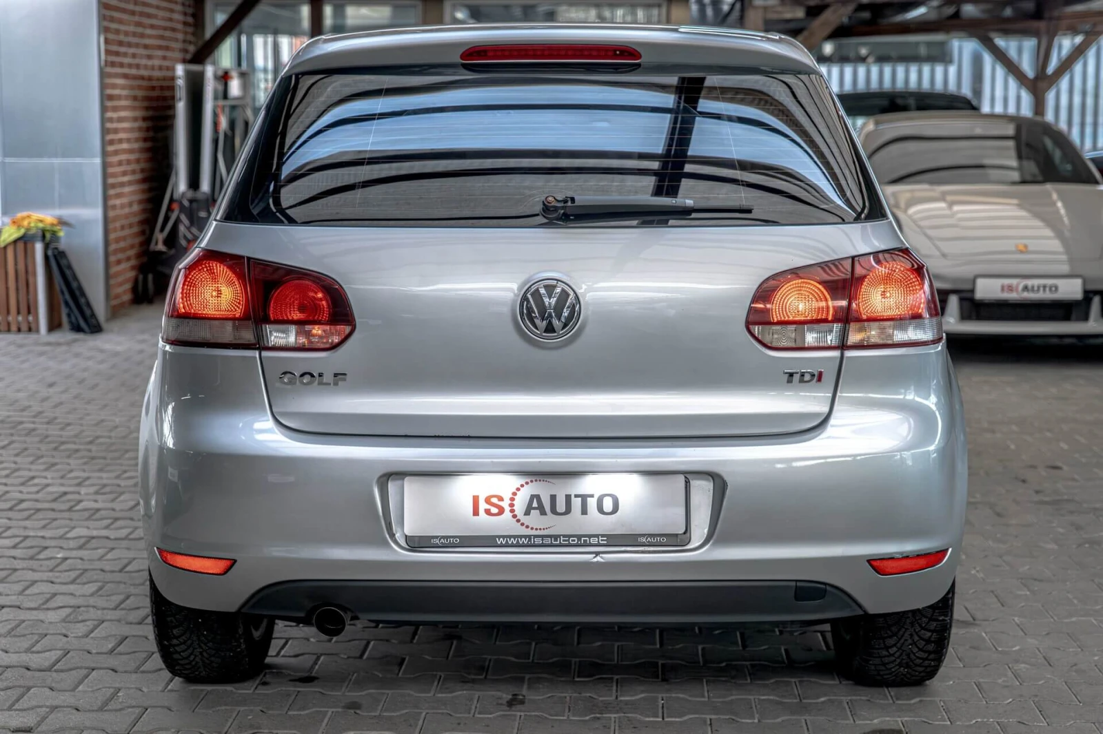 VW Golf 1.6TDI/DSG/Климатроник/МултиВолан/Автопилот, снимка 4 - Автомобили и джипове - 53738360