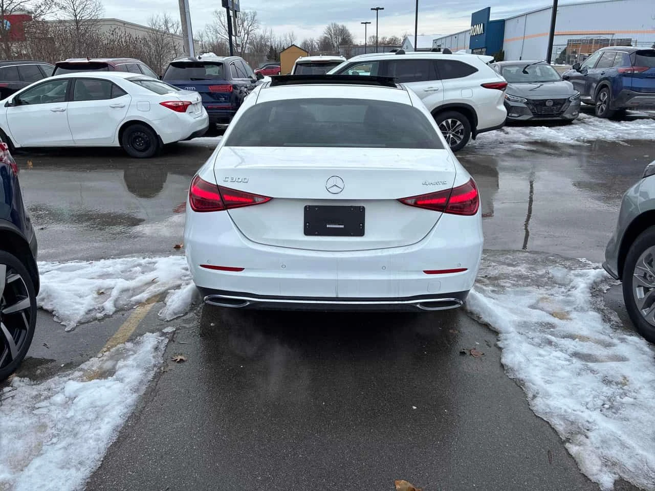 Mercedes-Benz C 300 * ПАНО* КЕЙЛЕС* ПОДГРЕВ* , снимка 4 - Автомобили и джипове - 53932120