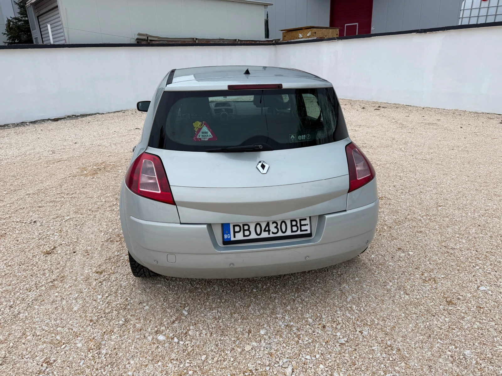 Renault Megane, снимка 2 - Автомобили и джипове - 54019912