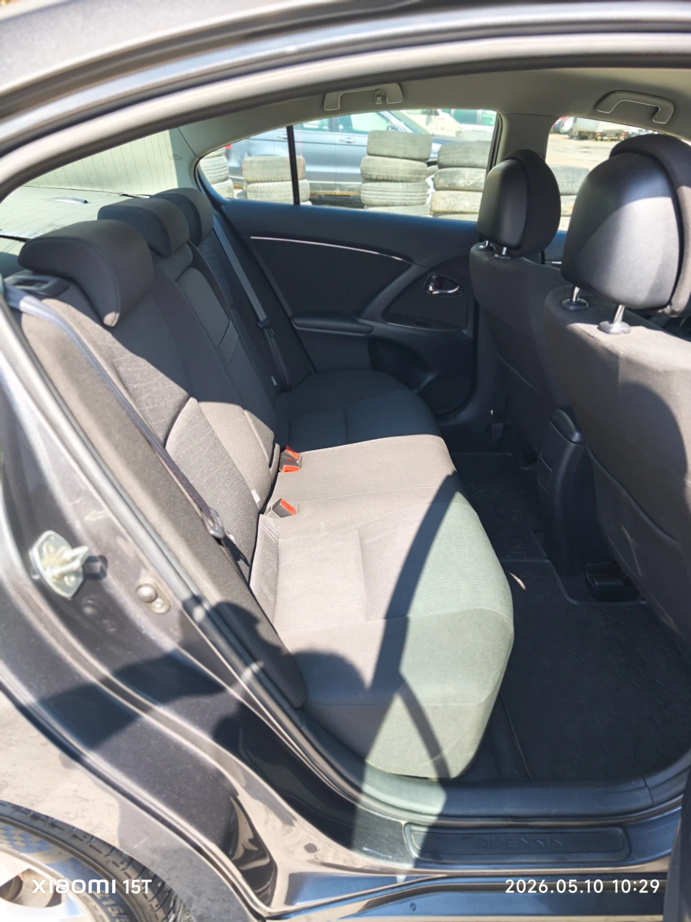 Toyota Avensis, снимка 12 - Автомобили и джипове - 54511698