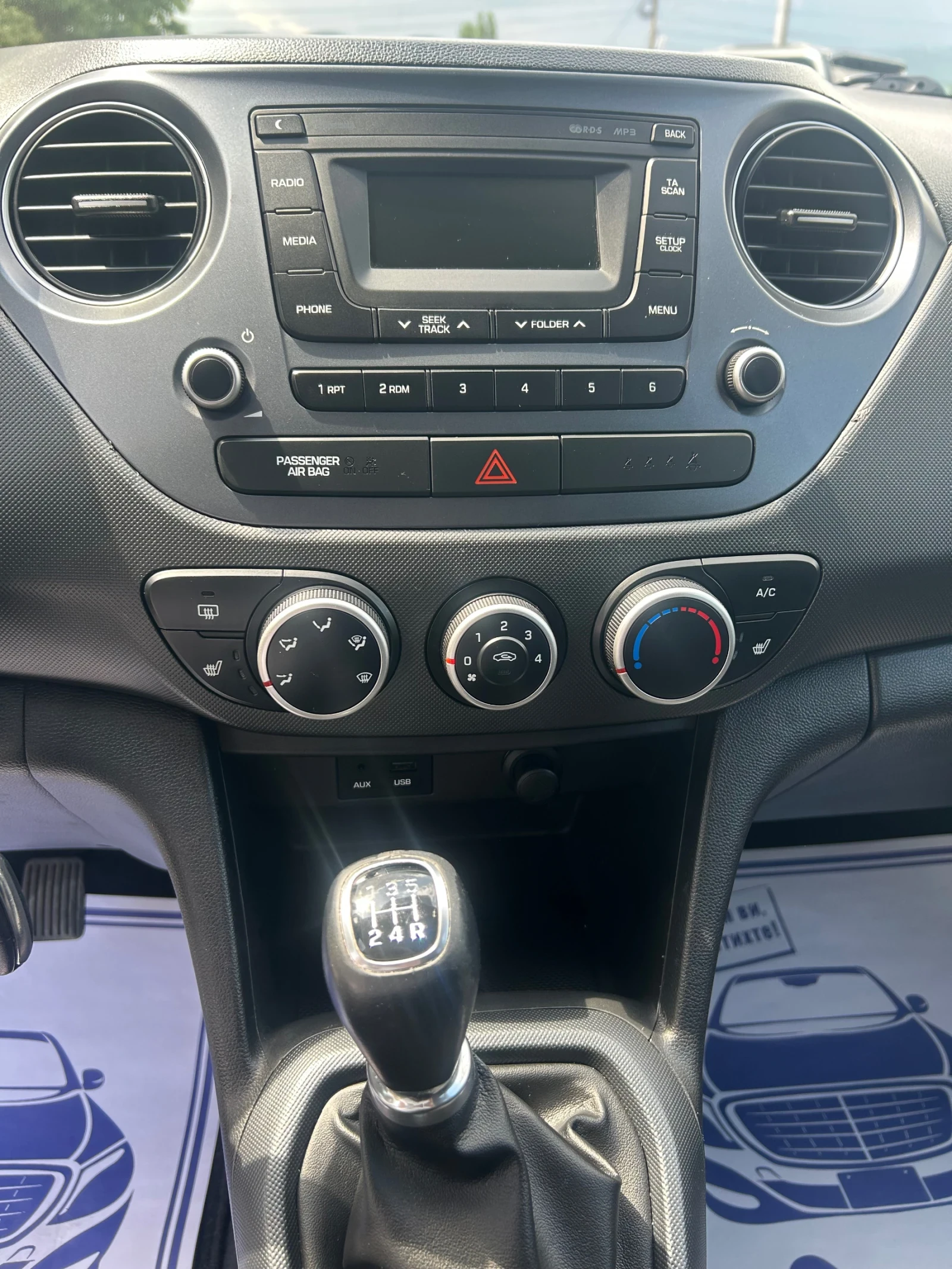 Hyundai I10 Facelift 1.2, снимка 11 - Автомобили и джипове - 54697048