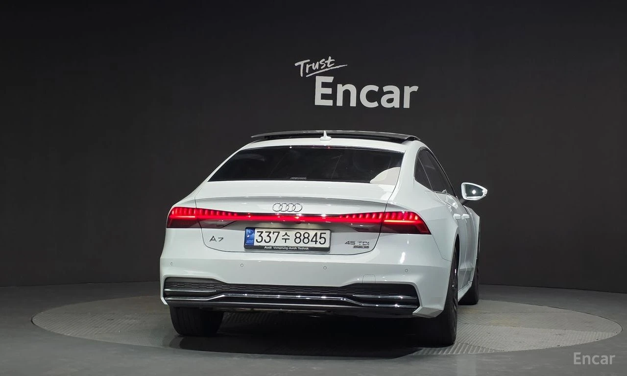 Audi A7 45TDI* QUATTRO* PREMIUM* DISTRONIC* 360CAMERA* , снимка 4 - Автомобили и джипове - 54752500