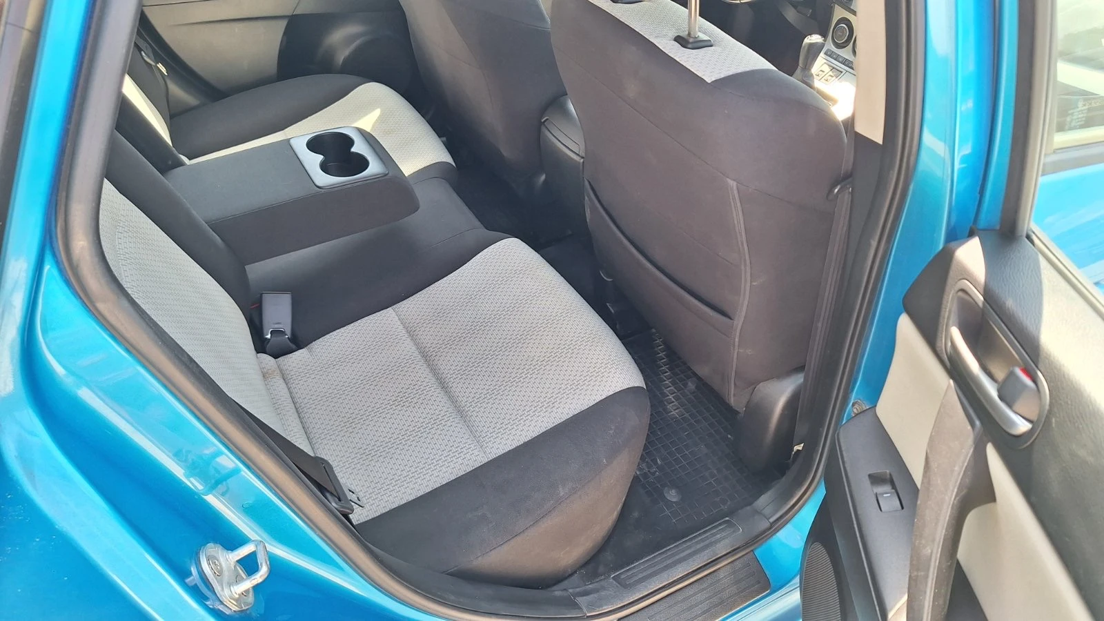 Mazda 3 1.6i | Mobile.bg � ����������� 13