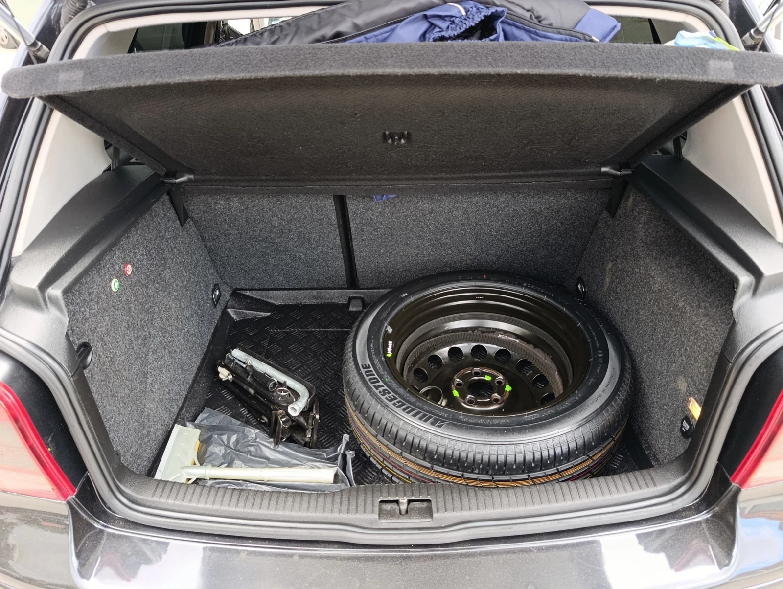 VW Golf 2.0 115 к.с Газ Бензин, снимка 9 - Автомобили и джипове - 55393422