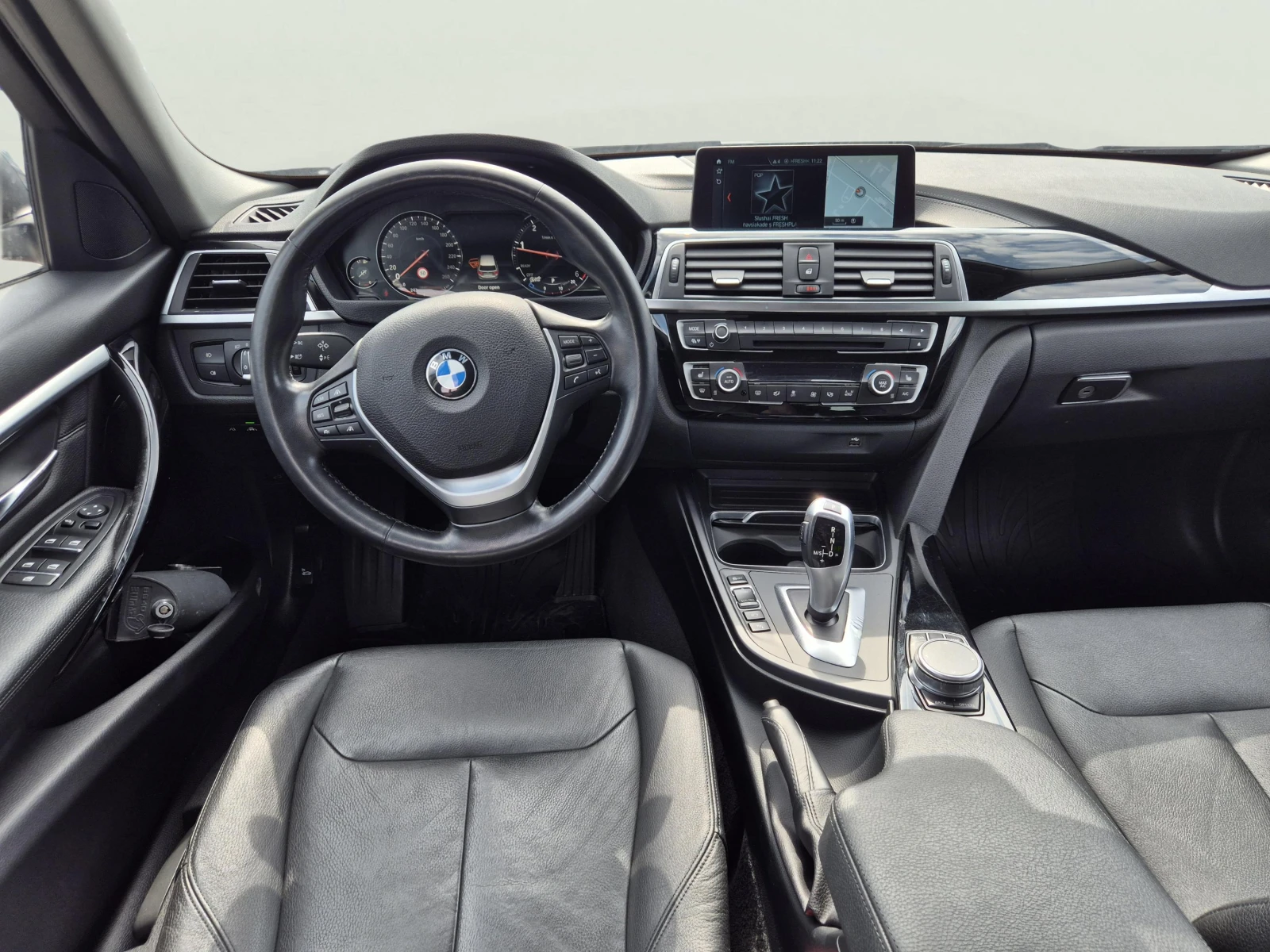 BMW 320 2.0 D, снимка 11 - Автомобили и джипове - 55658495