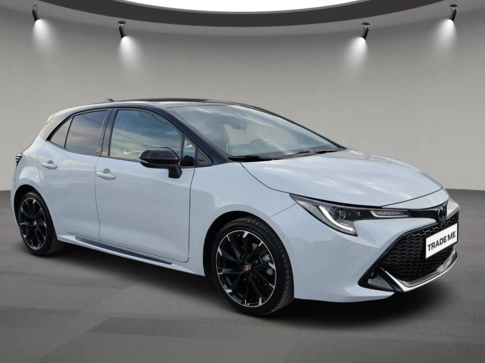 Toyota Corolla GR SPORT/НАПЪЛНО ОБСЛУЖЕНА СЪС ЗАВЕРЕНА ГАРАНЦИЯ/, снимка 3 - Автомобили и джипове - 55871960