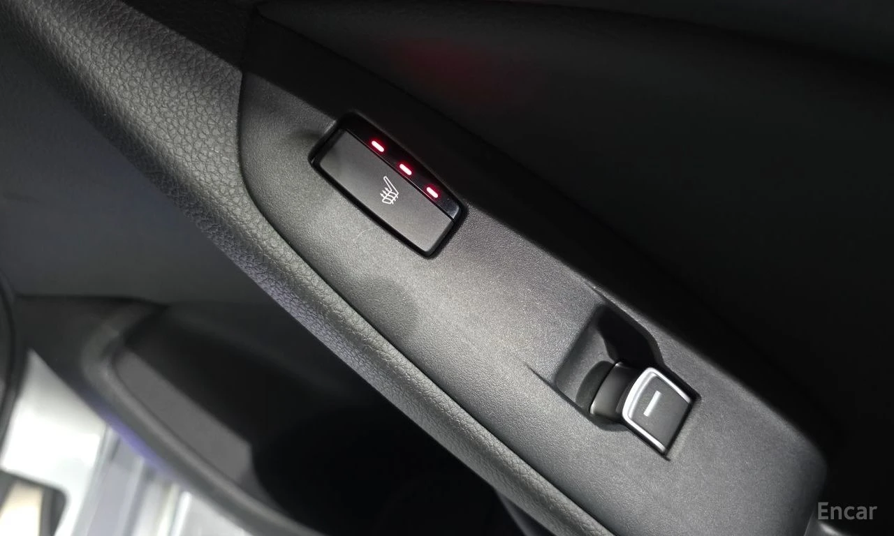 Honda Accord 2.0* HYBRID* ХЕДЪП* ДИСТРОНИК* 360* КРАЙНА ЦЕНА, снимка 17 - Автомобили и джипове - 55987491