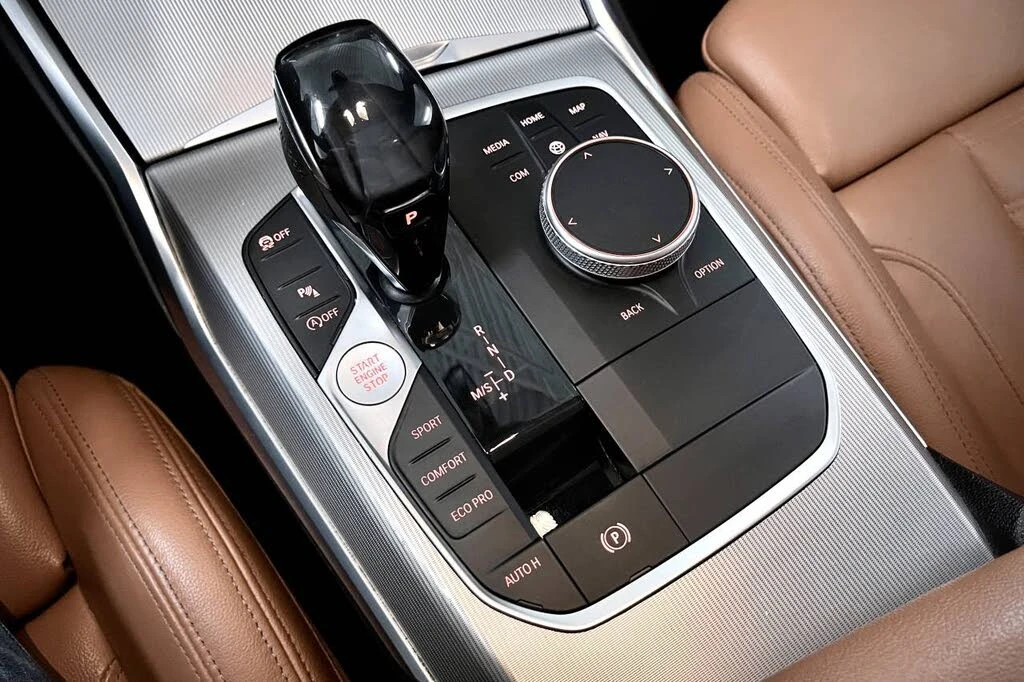 BMW 330 i| HAR/KAR| PANO| ПОДГРЕВИ| ФИКС ЦЕНА ДО БГ| , снимка 16 - Автомобили и джипове - 56022987