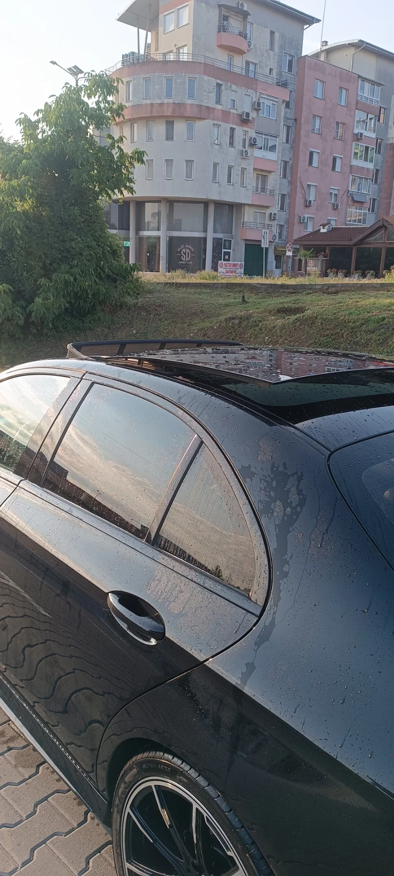 Mercedes-Benz E 200, снимка 8 - Автомобили и джипове - 56048571
