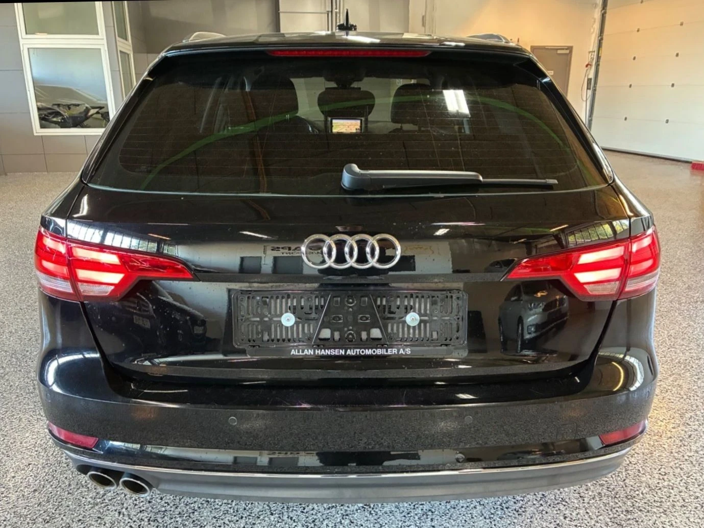 Audi A4 2.0 TDI | 190 | S-tronic | Cockpit, снимка 5 - Автомобили и джипове - 56275678