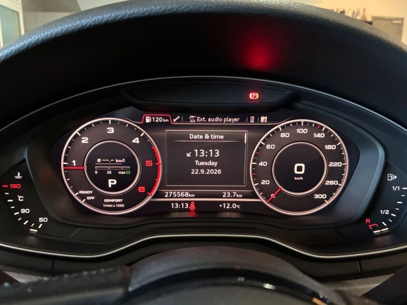 Audi A4 2.0 TDI | 190 | S-tronic | Cockpit, снимка 12 - Автомобили и джипове - 56275678