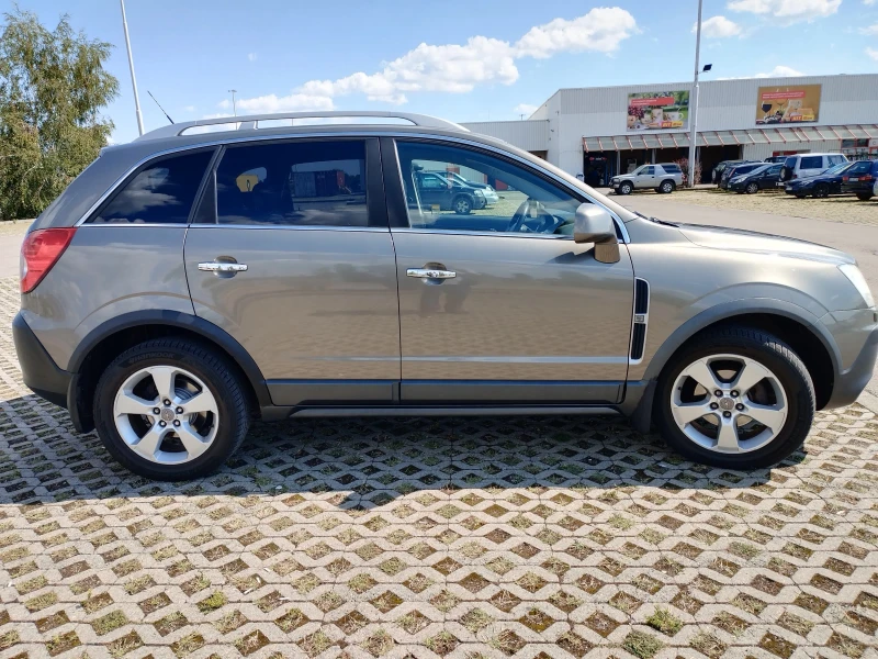 Opel Antara 4х4 .Бензин. Автоматик, снимка 7 - Автомобили и джипове - 47225874