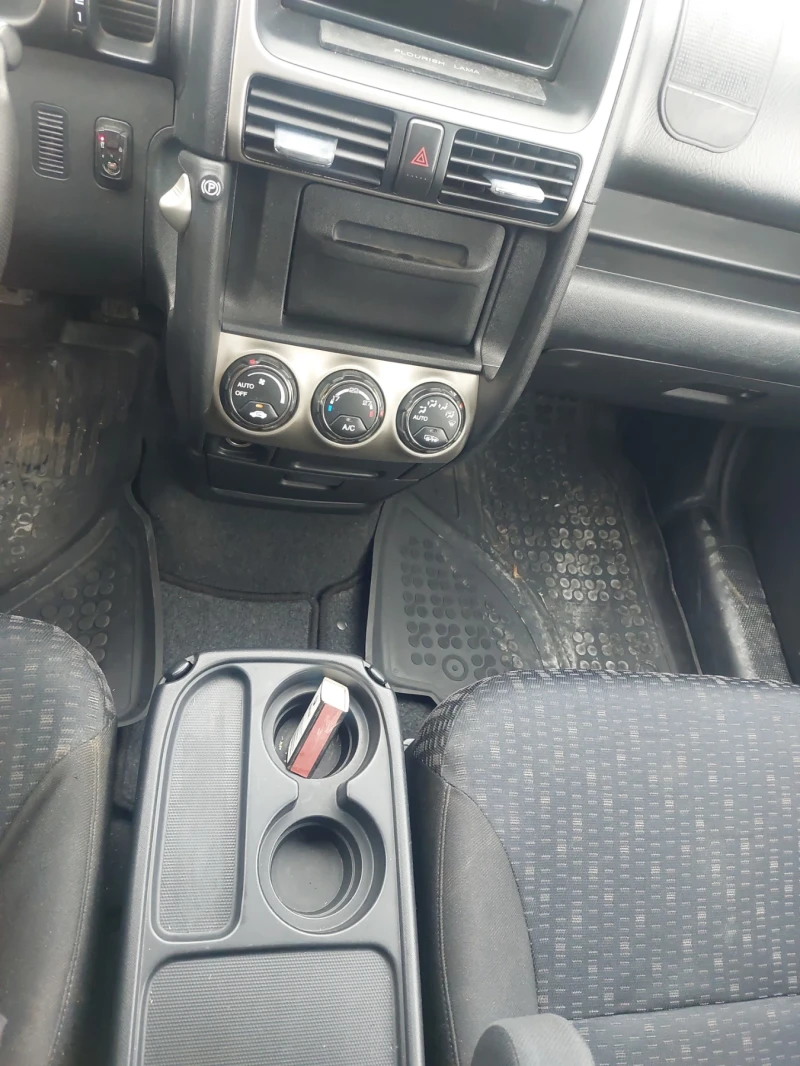 Honda Cr-v 2.0.АГУ 4х4, снимка 12 - Автомобили и джипове - 48649939