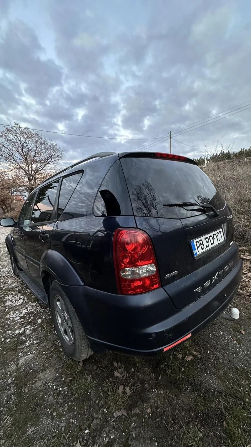 SsangYong Rexton, снимка 5 - Автомобили и джипове - 48990083