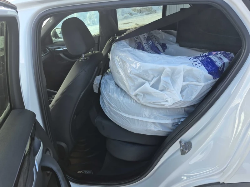 BMW X2 * xDrive28i * CARFAX * БЕЗ ПЪРВОНАЧАЛНА ВНОСКА, снимка 12 - Автомобили и джипове - 53305012