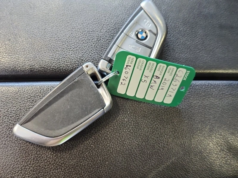 BMW X5 2019 * XDRIVE40I * 360 * ПОДГРЕВ * ПАНОРАМА, снимка 13 - Автомобили и джипове - 53431743