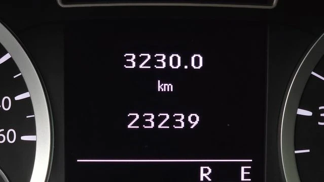 Infiniti Q30, снимка 8 - Автомобили и джипове - 54945230