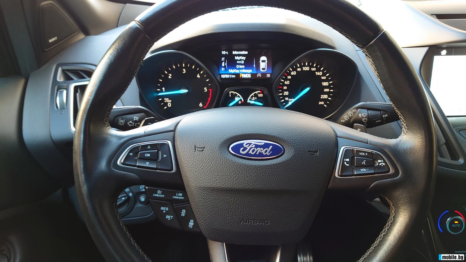 Ford Kuga 2.0 TDCI - изображение 8