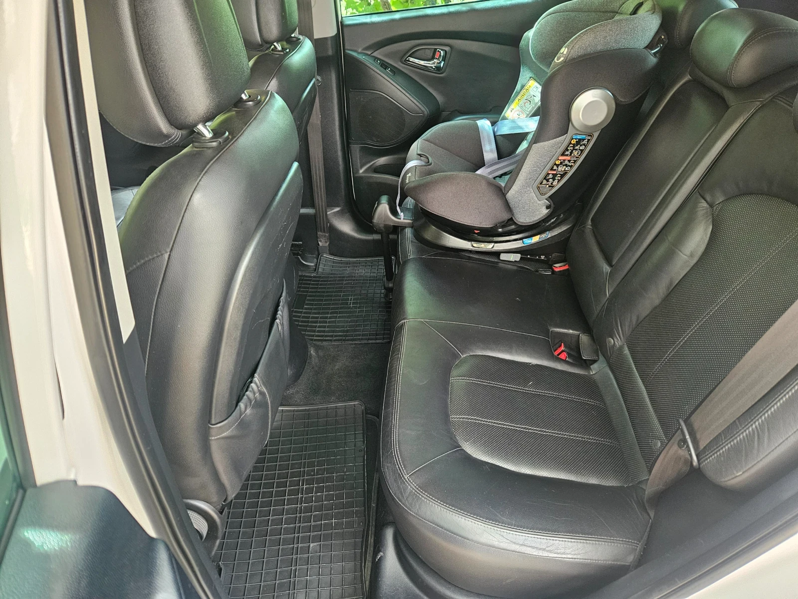 Hyundai IX35 2.0 CRDi 4x4 ��������� | Mobile.bg � ����������� 17