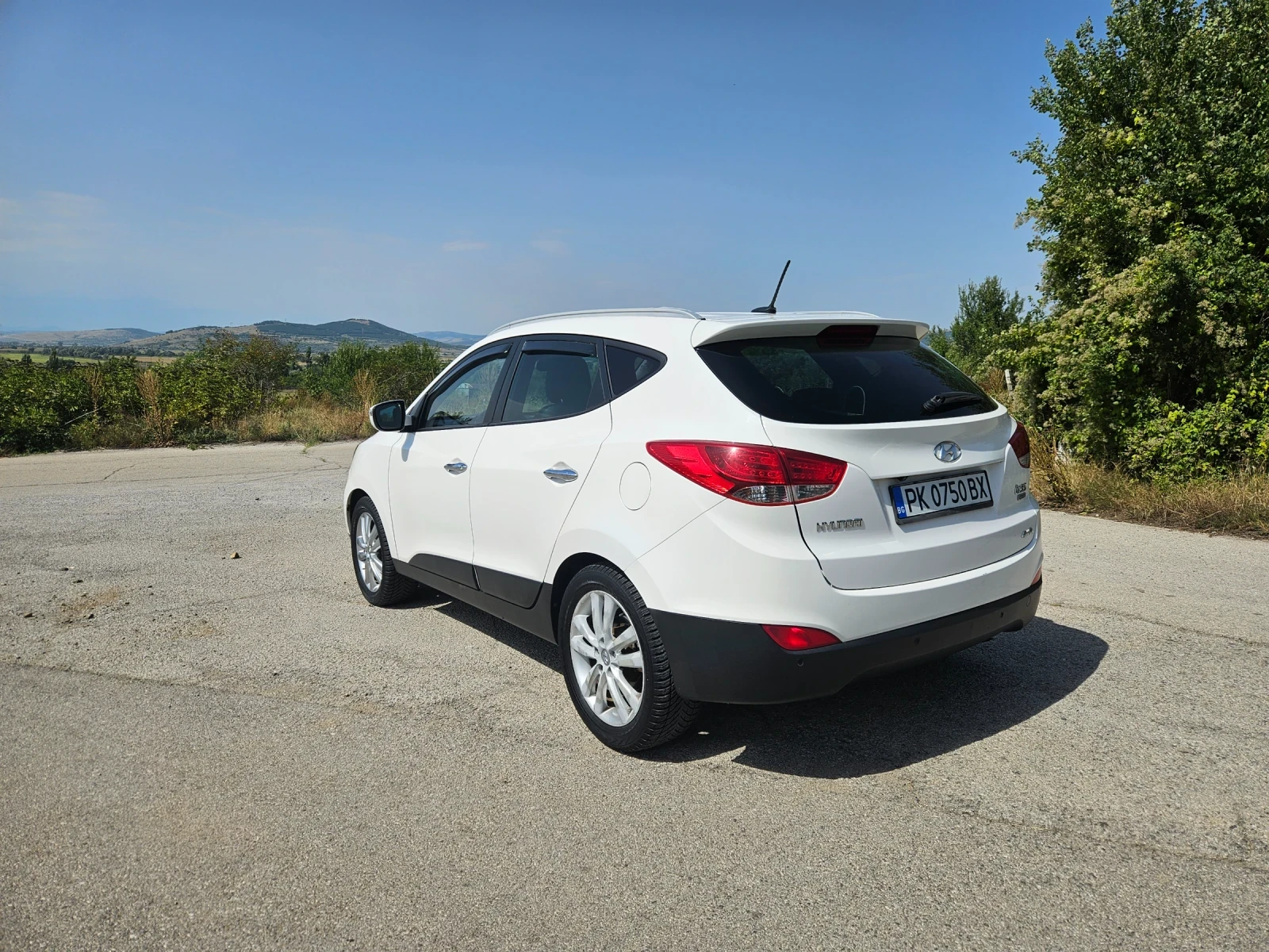 Hyundai IX35 2.0 CRDi 4x4 Навигация - изображение 6