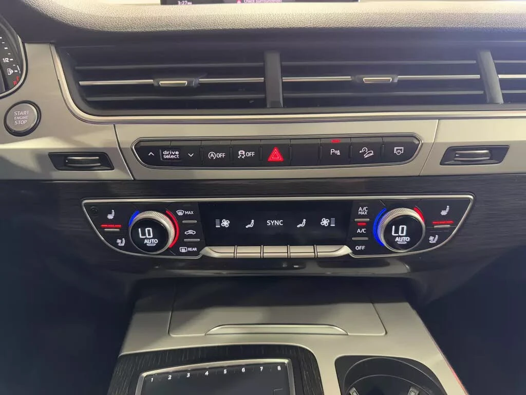 Audi Q7 Prestige* BOSE* ПОДГРЕ* ОБДИХВАНЕ* ПАНО* MATRIX - изображение 8