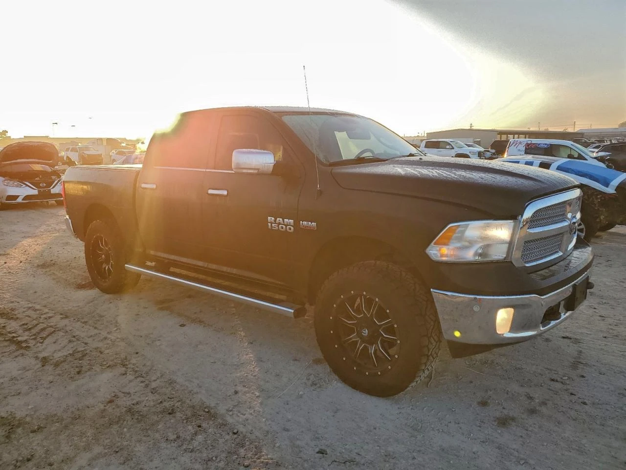 Dodge RAM 1500 5.7 SLT | Mobile.bg � ����������� 5