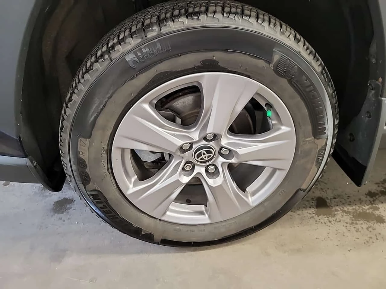 Toyota Rav4 * XLE * CARFAX * ОПЦИЯ ЗА ФИНАНСИРАНЕ, снимка 5 - Автомобили и джипове - 55015510