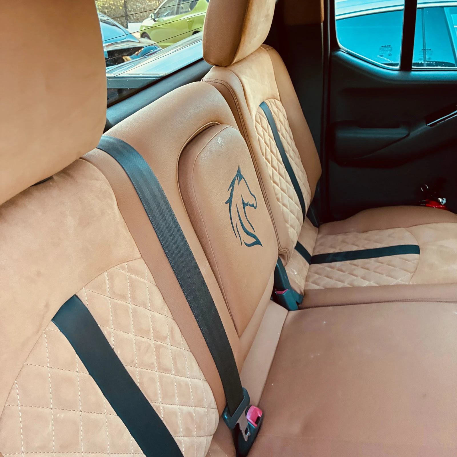 Nissan Navara, снимка 7 - Автомобили и джипове - 55785765
