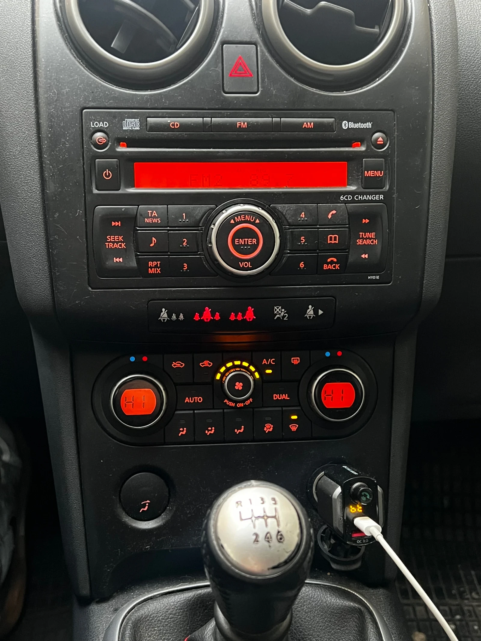 Nissan Qashqai, снимка 6 - Автомобили и джипове - 56109432