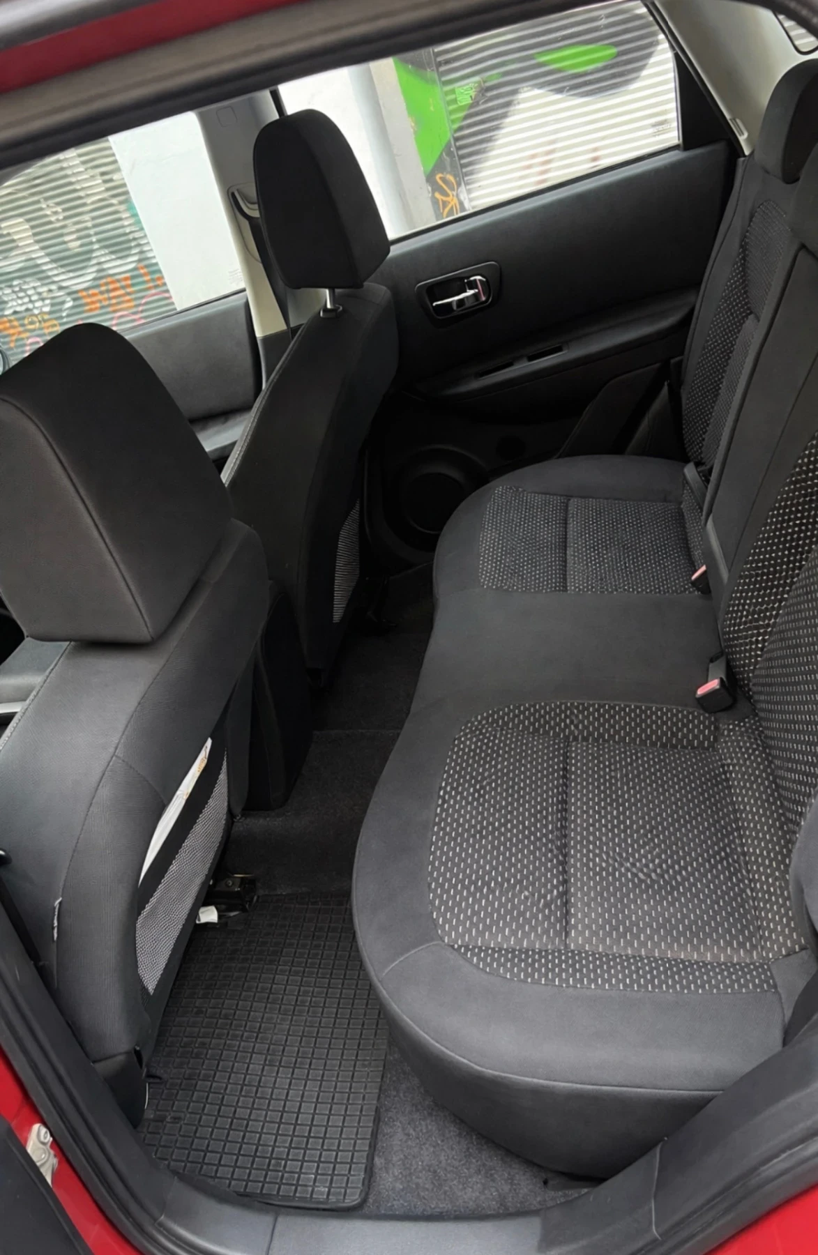 Nissan Qashqai, снимка 4 - Автомобили и джипове - 56109432