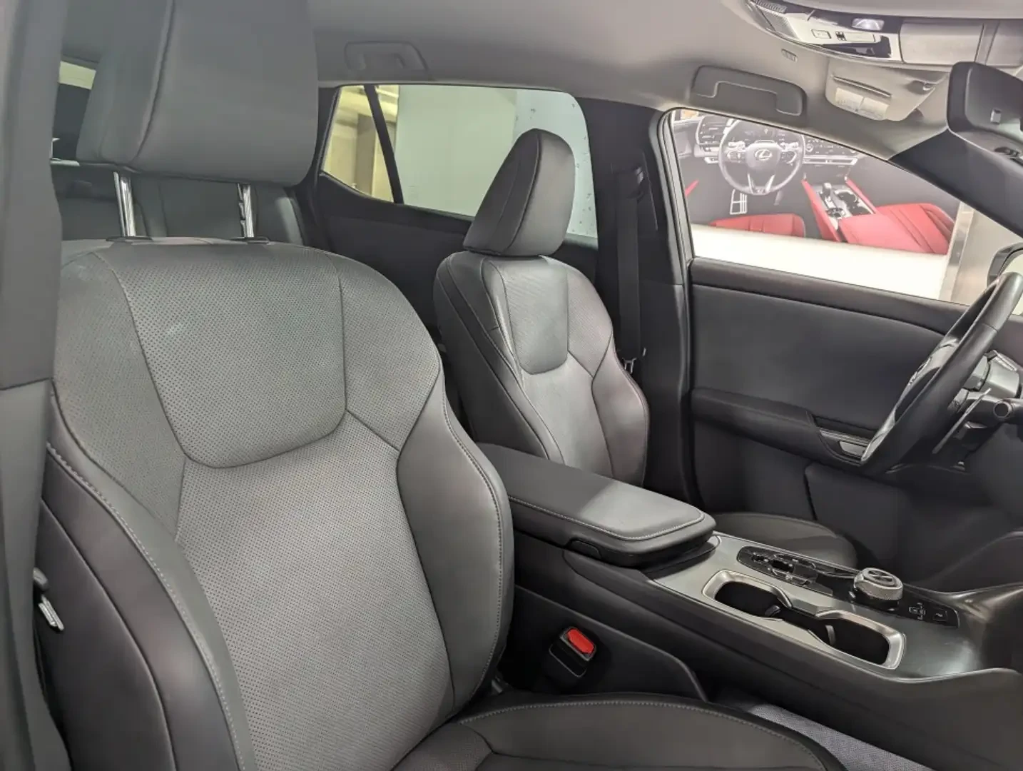 Lexus RZ 450E* SIGNATURE*  | Mobile.bg � ����������� 15