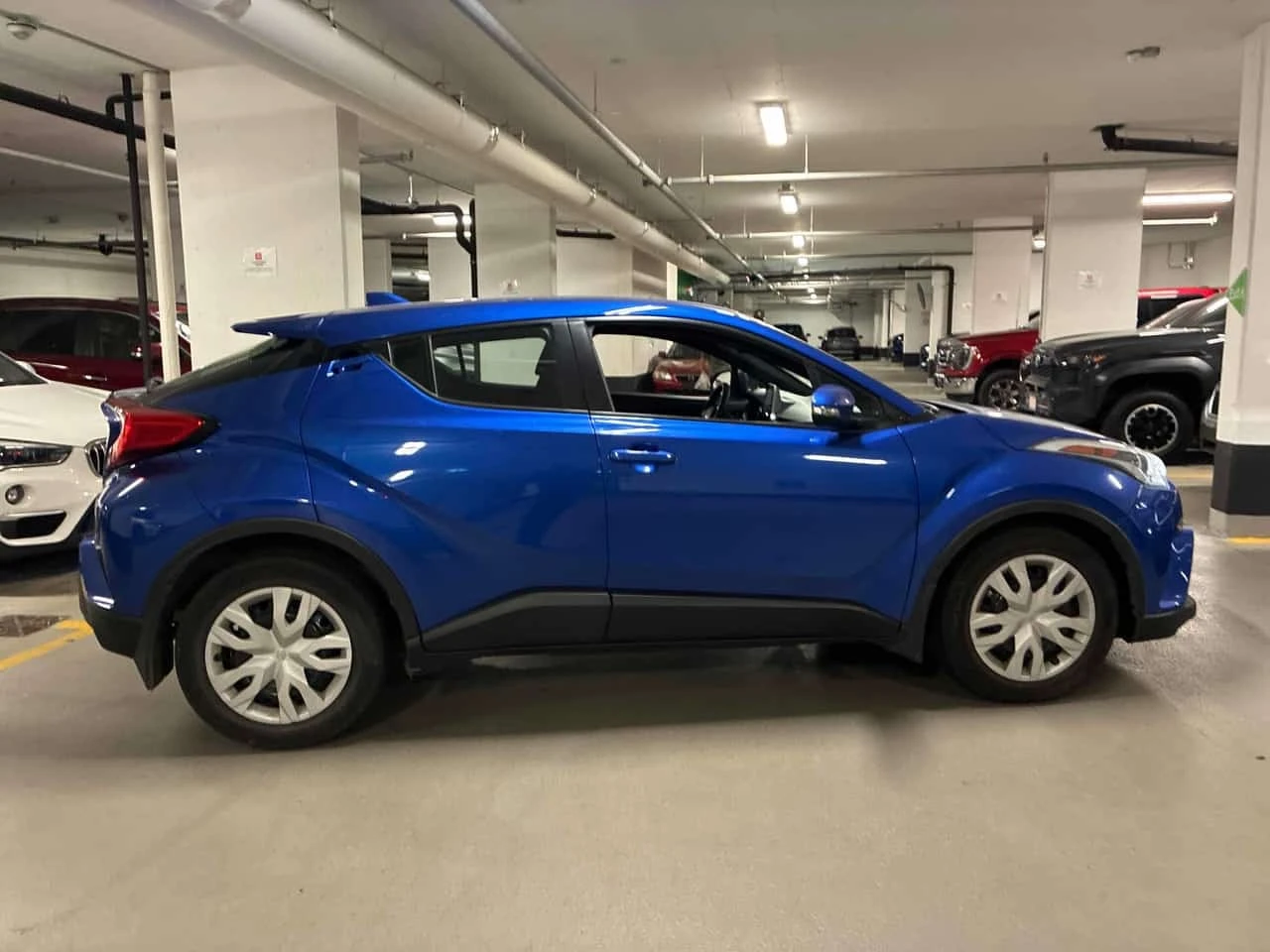 Toyota C-HR * FWD * CARFAX *  | Mobile.bg � ����������� 3