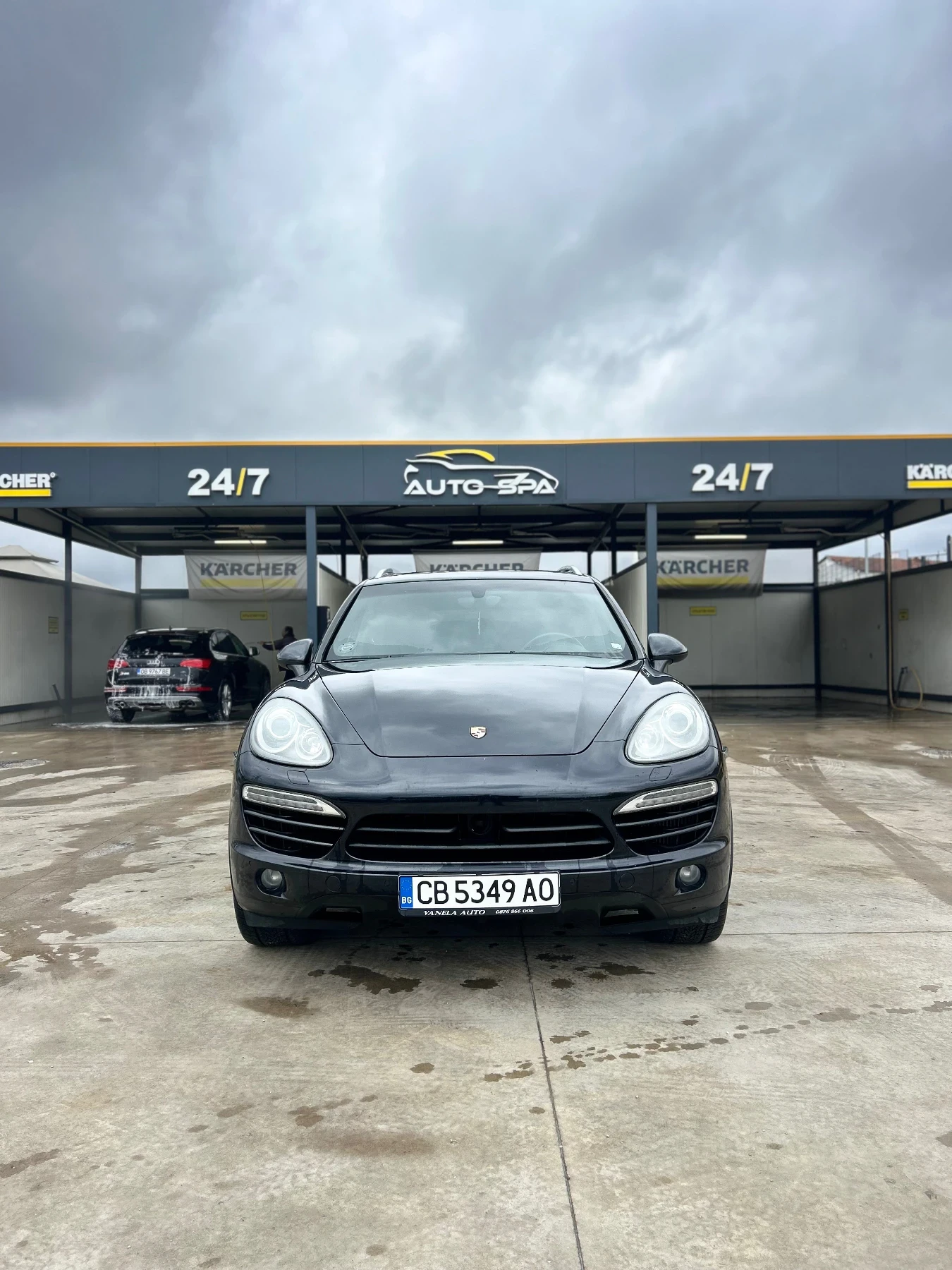 Porsche Cayenne 3.0 tdi, снимка 3 - Автомобили и джипове - 56747774