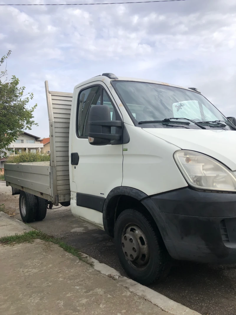 Iveco Daily, снимка 2 - Бусове и автобуси - 47472637