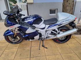 Обява за продажба на Suzuki Hayabusa ~11 678 лв. - изображение 2 | Auto.bg Обява за продажба на Suzuki Hayabusa ~11 678 лв. - изображение 2