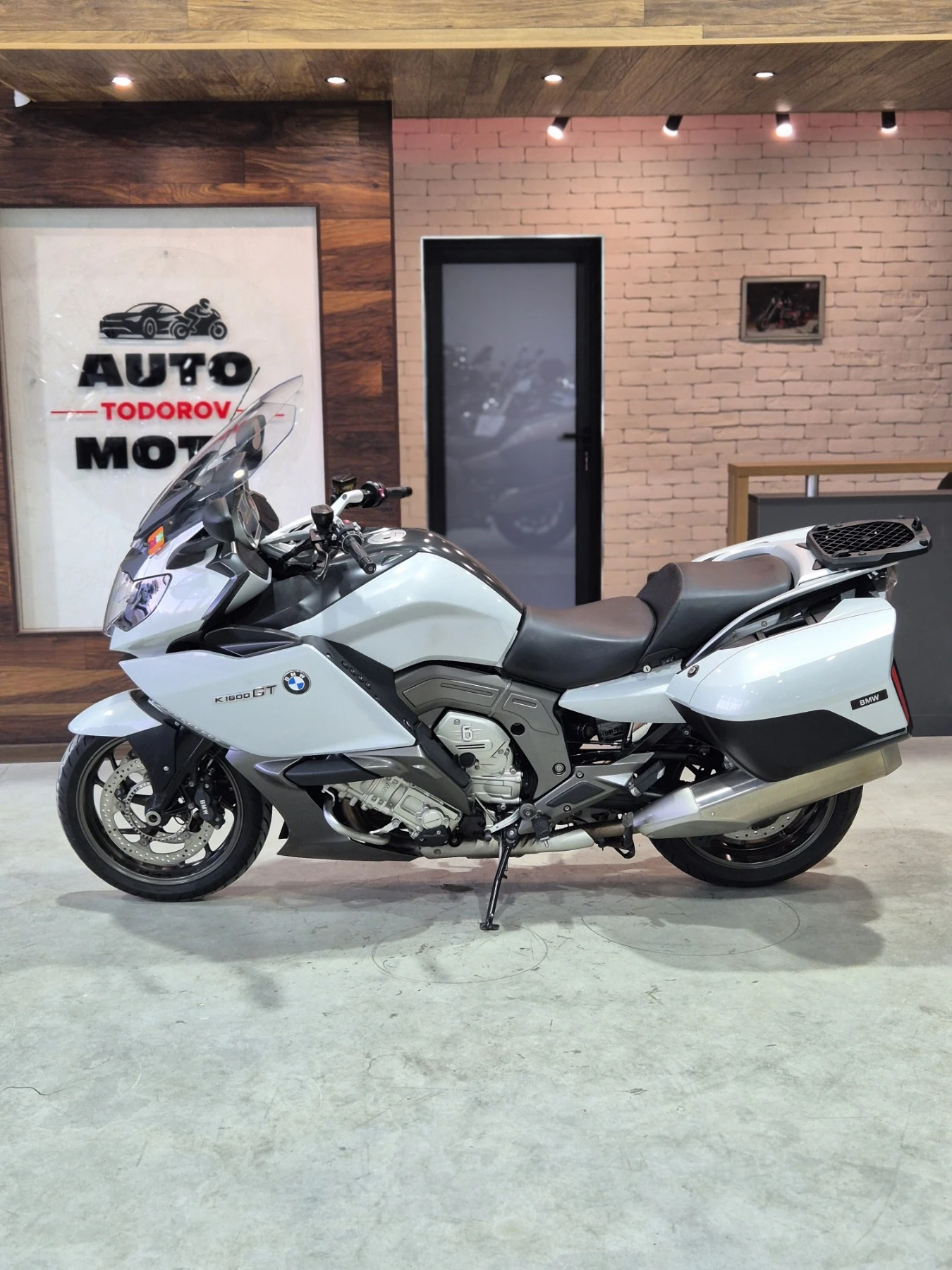 BMW K 1600 GT ABS TC Нов внос от ШВЕЙЦАРИЯ!!!, снимка 4 - Мотоциклети и мототехника - 55002963