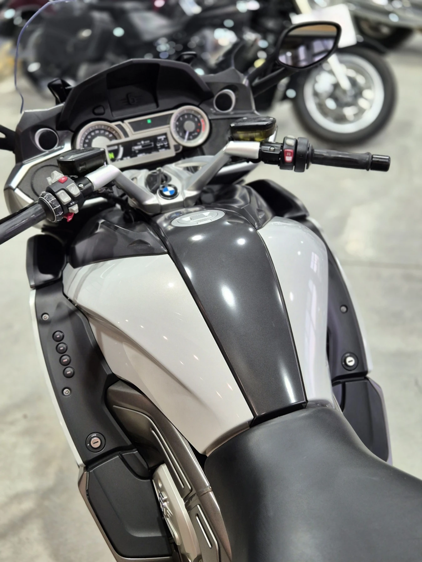 BMW K 1600 GT ABS TC Нов внос от ШВЕЙЦАРИЯ!!!, снимка 14 - Мотоциклети и мототехника - 55002963