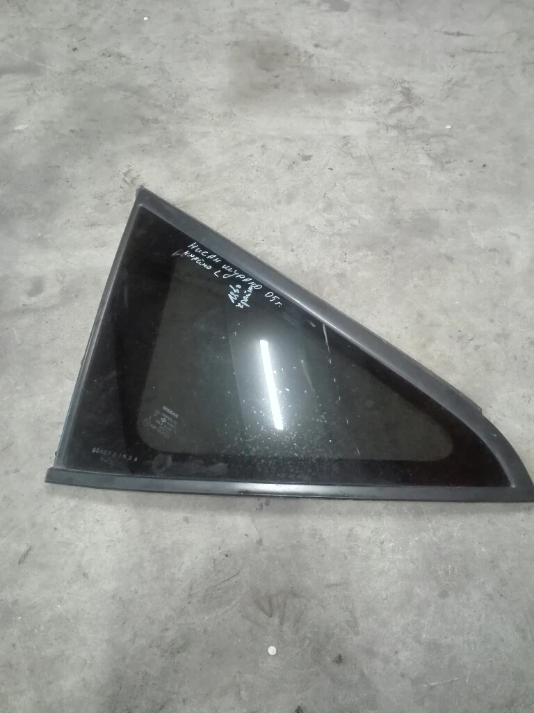 стъкло задно ляво нисан мурано 3.5 (ТРИЪГЪЛНО)