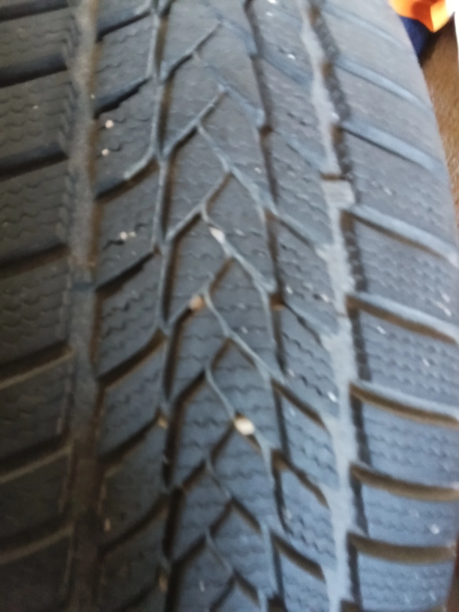 FORD MONDEO MK3 НОВ Двучасов маховик LUK,Съединител комплект притискат елен диск LUK, снимка 2 - Части - 53721969