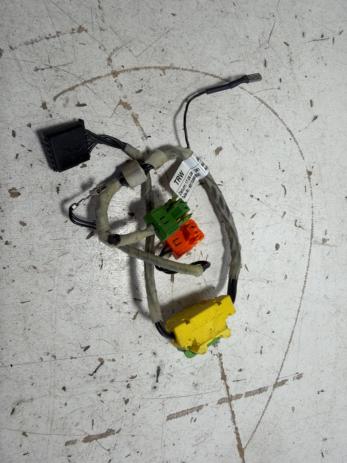 кабел еърбег 8K0971589A Audi A4