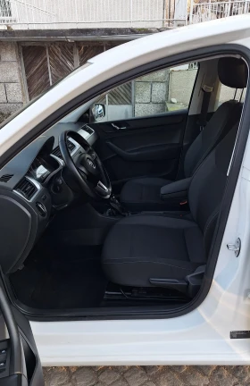 Skoda Rapid 1.6 TDI 115к.с. EURO6 Adaptive Cruise Control, снимка 13