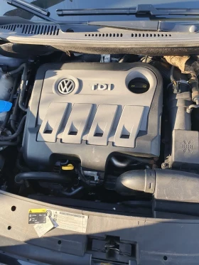 VW Touran DSG Tdi, 5 местен, 2 комплекта гуми с джанти - 6700 € / 13104.06 лв. - 59357465 12