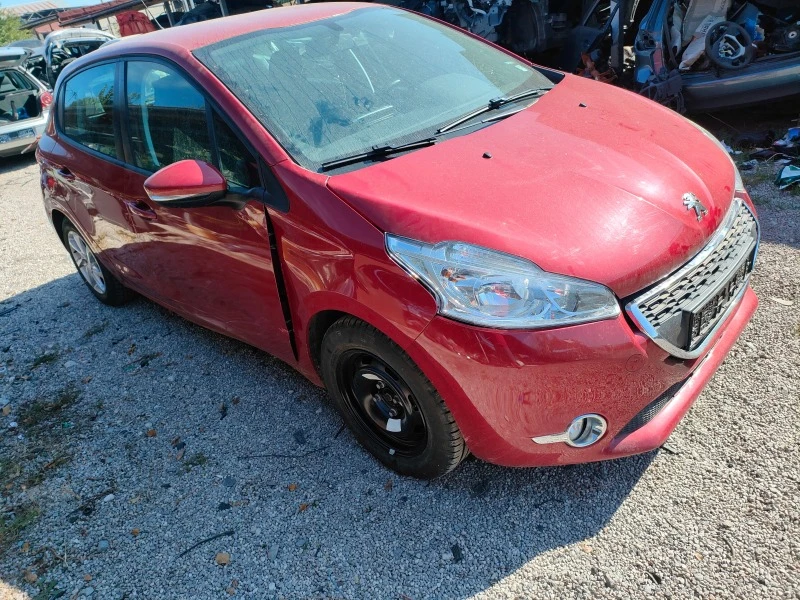 Peugeot 208 1.2, снимка 1 - Автомобили и джипове - 42469108