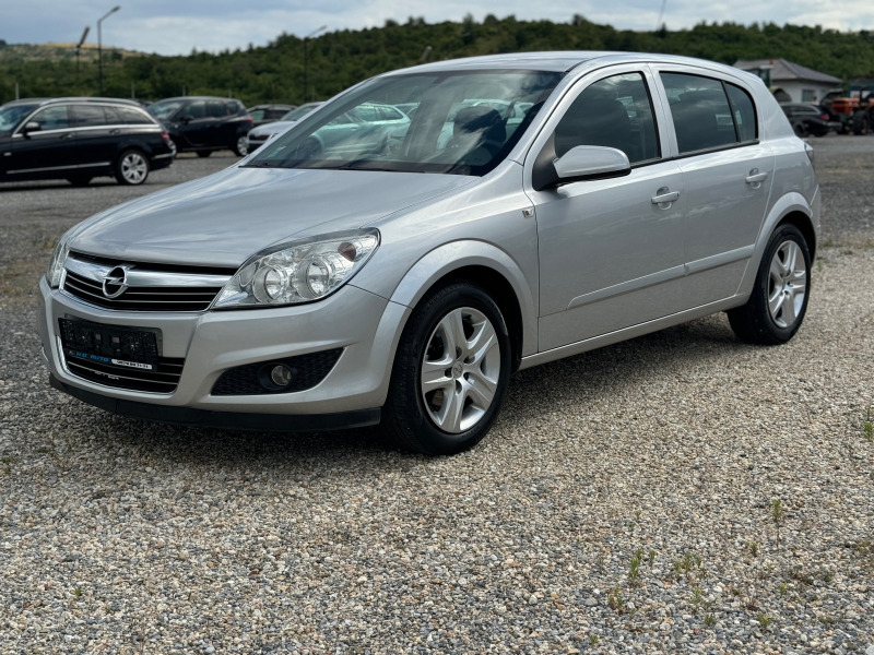 Opel Astra 1.3CDTI* ECOFLEX* , снимка 1 - Автомобили и джипове - 46433411