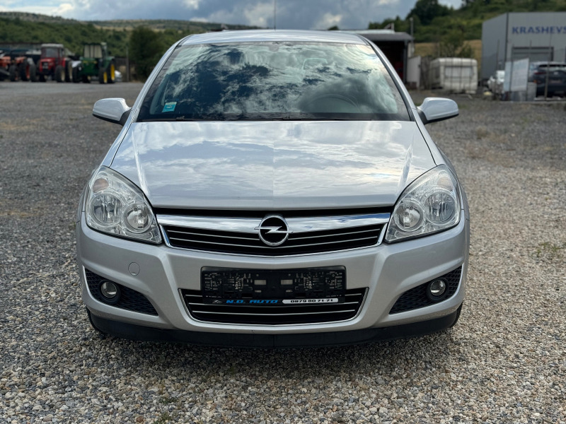 Opel Astra 1.3CDTI* ECOFLEX* , снимка 2 - Автомобили и джипове - 46433411