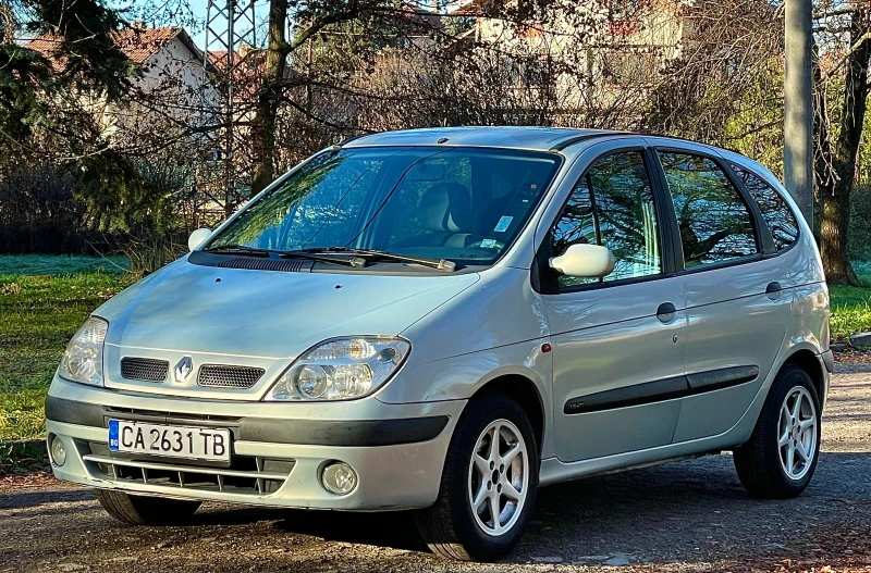 Renault Scenic 1.9 dti, снимка 2 - Автомобили и джипове - 48388925