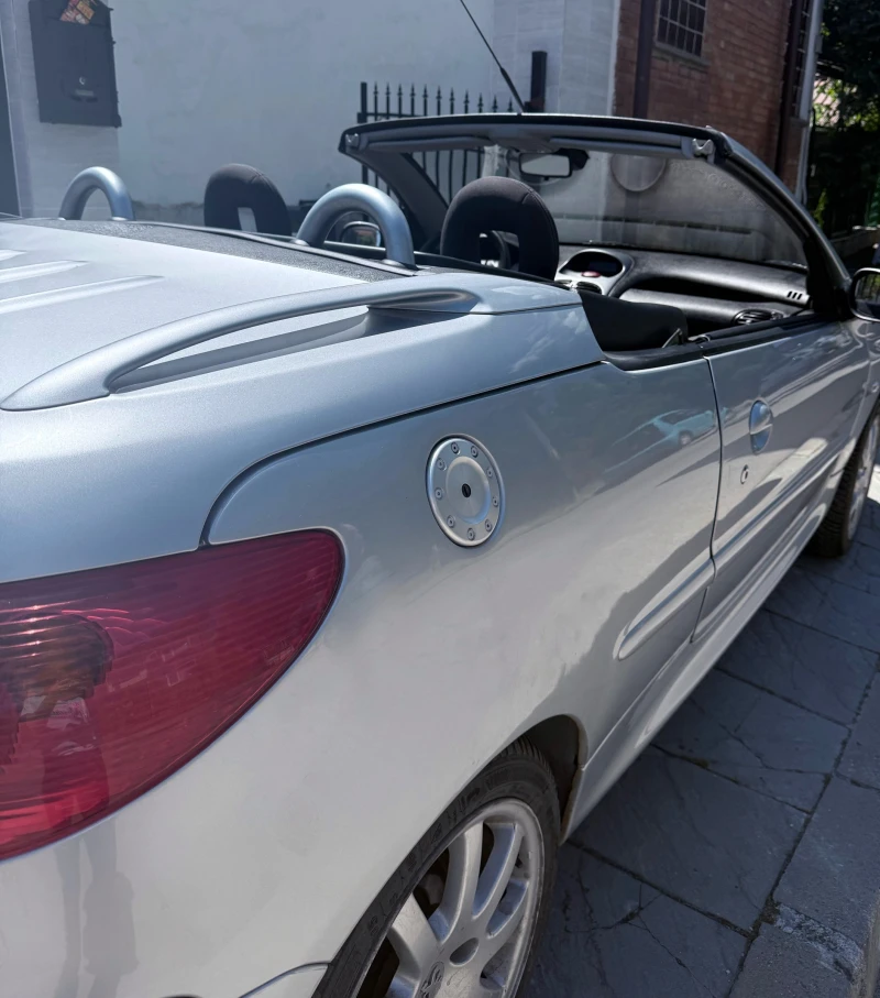 Peugeot 206 CC, снимка 4 - Автомобили и джипове - 52417314