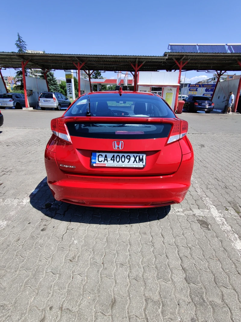 Honda Civic 1.8 Vtec, снимка 5 - Автомобили и джипове - 51707977